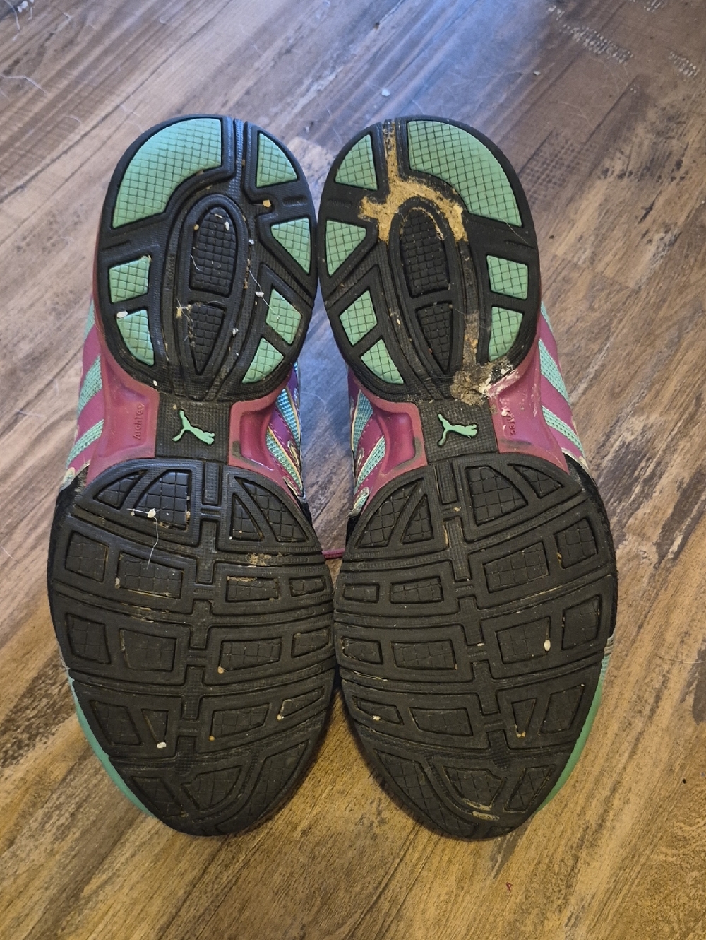 GUC Puma Voltaic Evo Fade Running Sneakers. Womens 8.5. RARE COLOR! - Picture 8 of 10